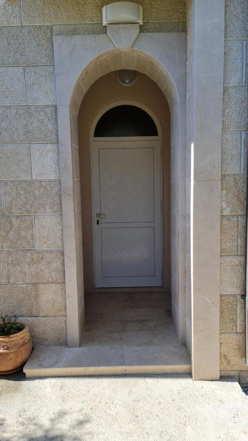 Apartmani Dami ノヴァリャ エクステリア 写真